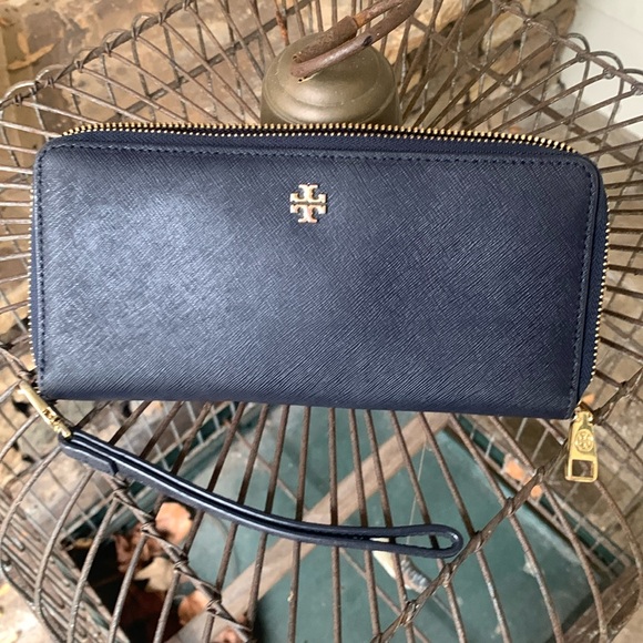 Tory Burch Wristlet Wallet Saffiano Leather Navy Gold zipper Fits Cell phone - Picture 2 of 9